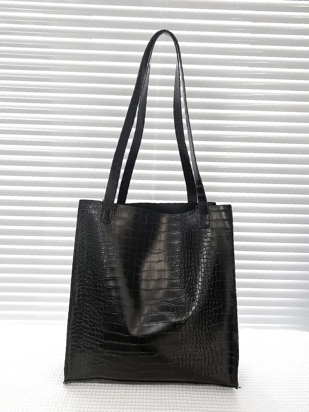 Futurecen - Crocodile Embossed Shoulder Tote Bag  - Women Tote Bags