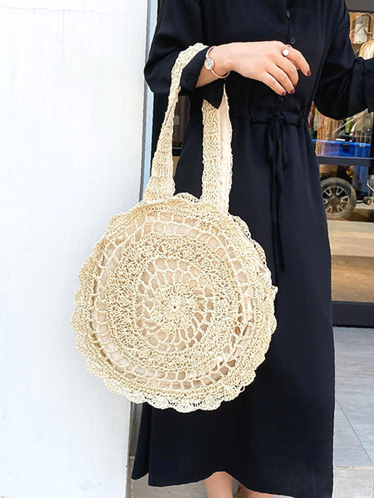 Futurecen - Circle Design Hollow Out Straw Bag  - Women Tote Bags