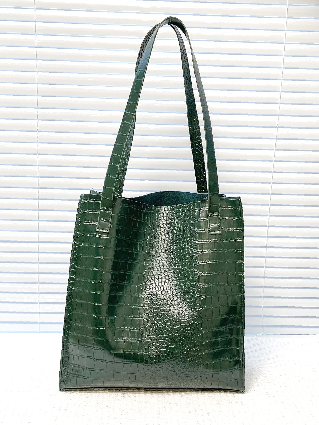 Futurecen - Crocodile Embossed Shoulder Tote Bag  - Women Tote Bags