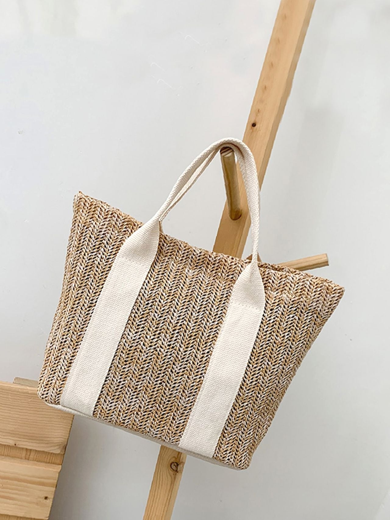 Futurecen - Minimalist Large Capacity Straw Bag  - Women Tote Bags