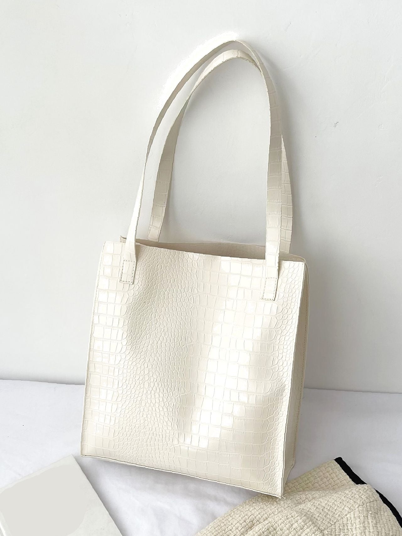 Futurecen - Crocodile Embossed Shoulder Tote Bag  - Women Tote Bags