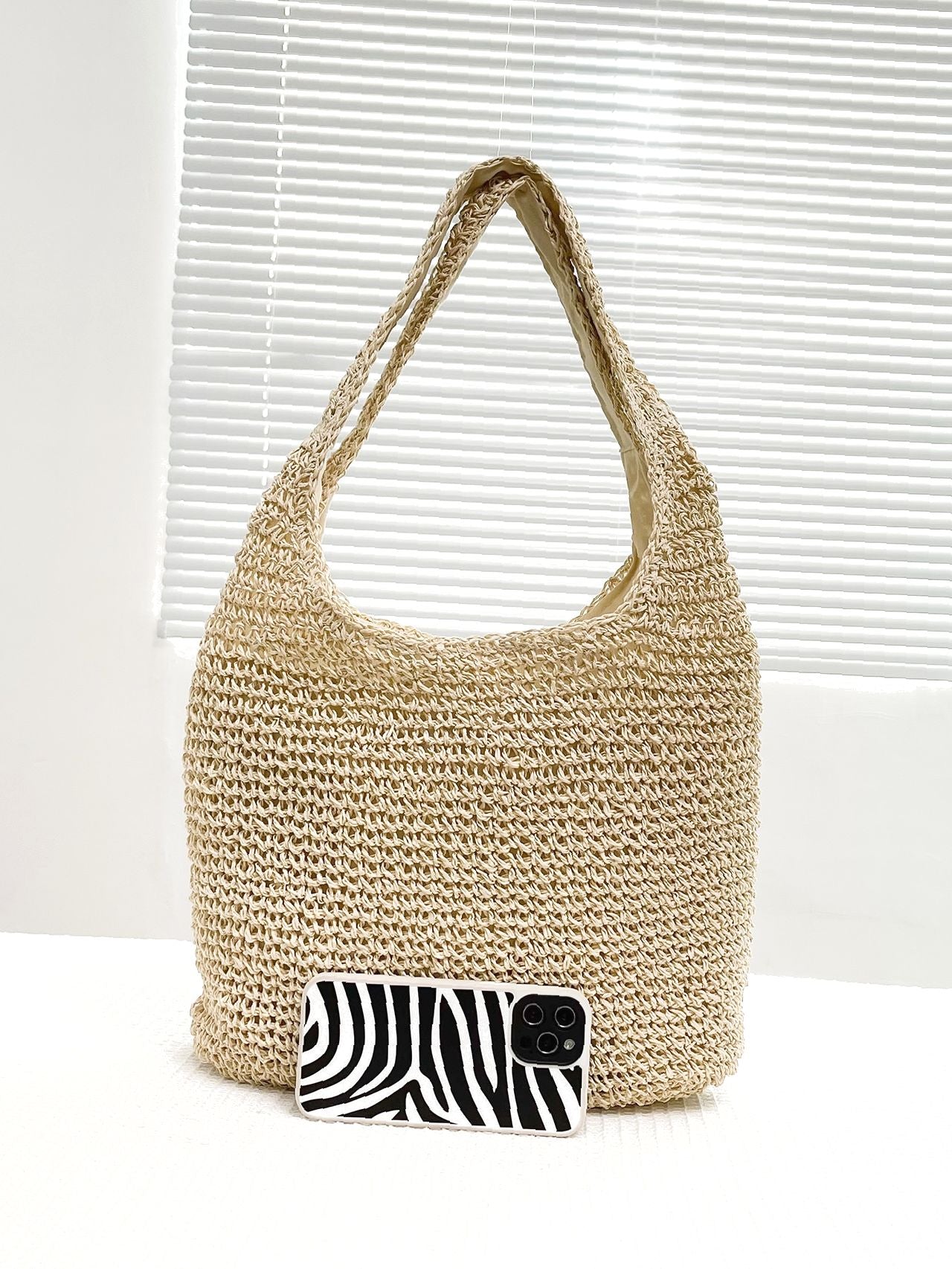 Futurecen - Minimalist Large Capacity Straw Bag  - Women Tote Bags