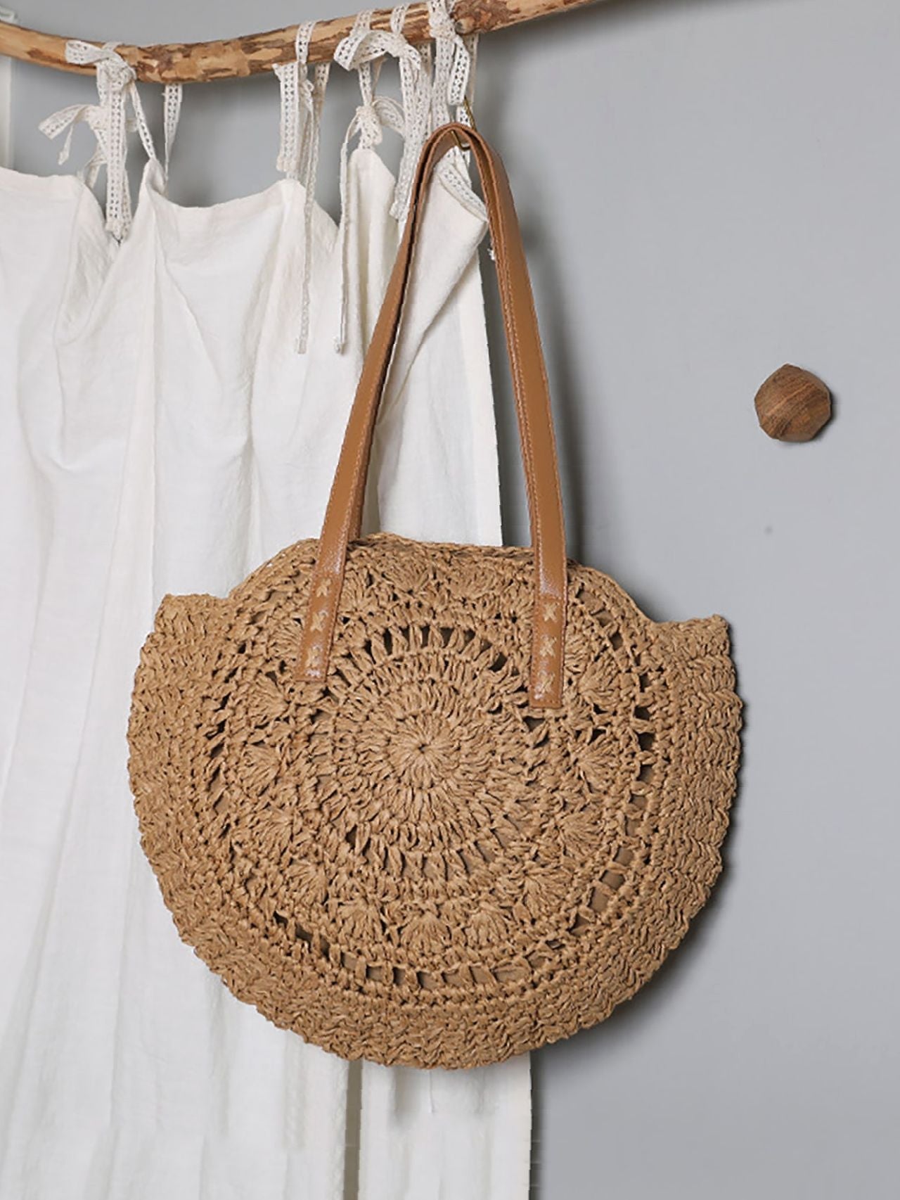 Futurecen - Hollow Out Circle Straw Bag  - Women Tote Bags