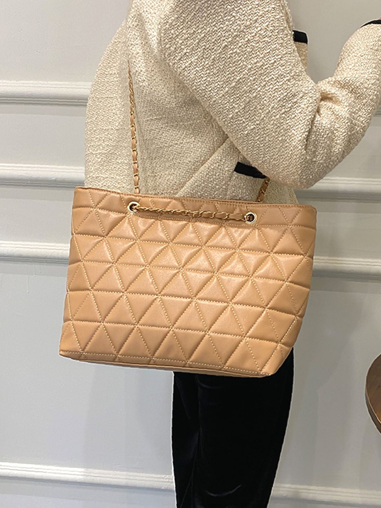 Futurecen - Minimalist Quilted Chain Shoulder Tote Bag  - Women Tote Bags