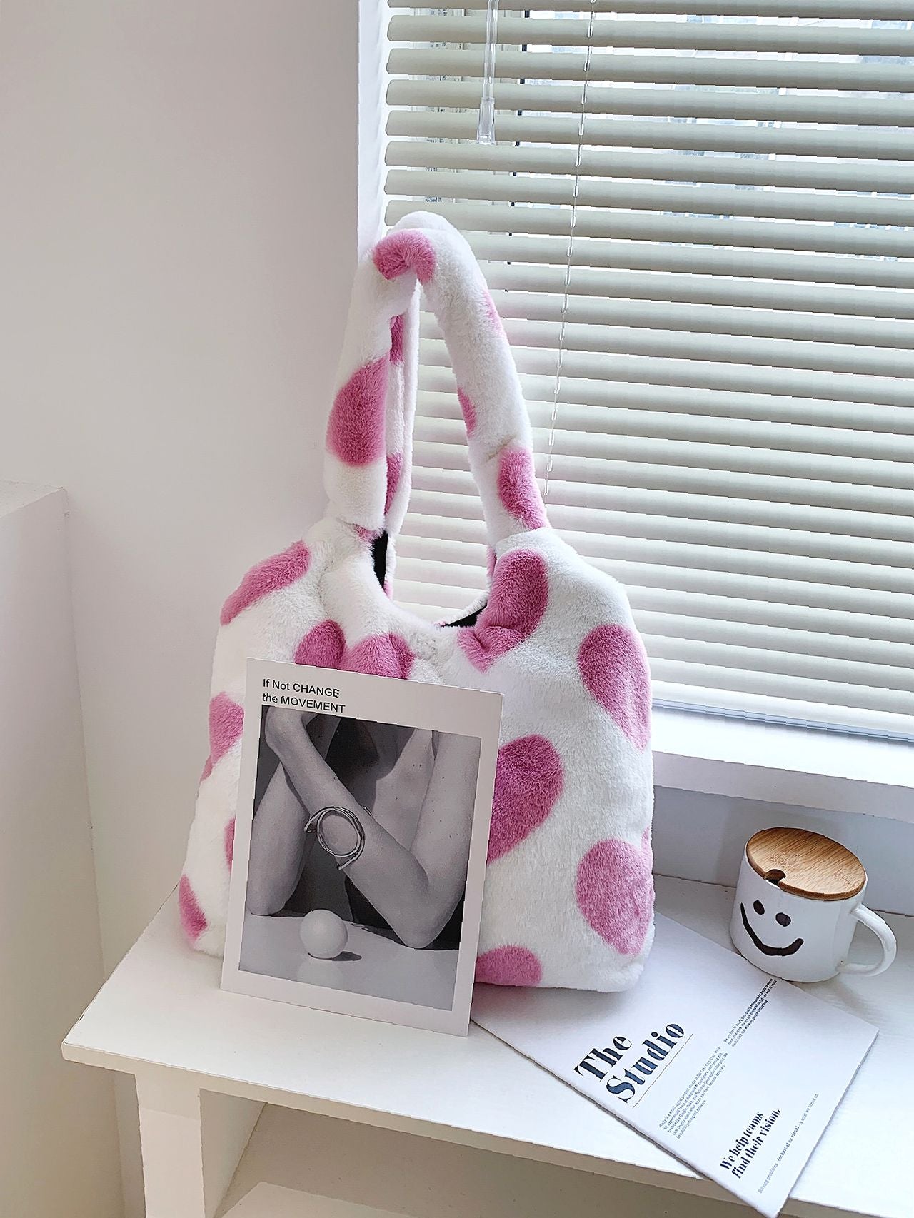 Futurecen - Heart Graphic Fluffy Tote Bag  - Women Tote Bags