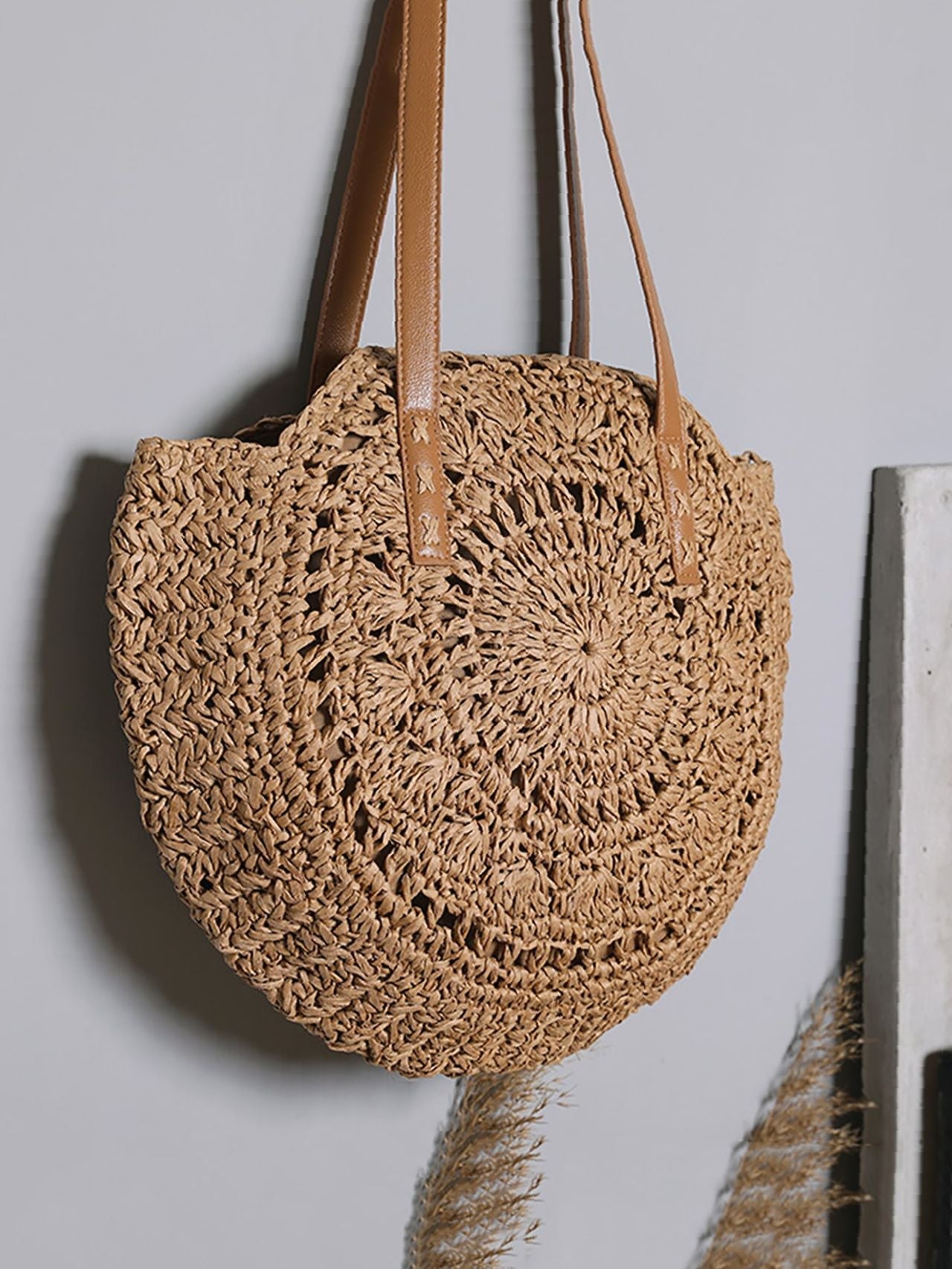 Futurecen - Hollow Out Circle Straw Bag  - Women Tote Bags