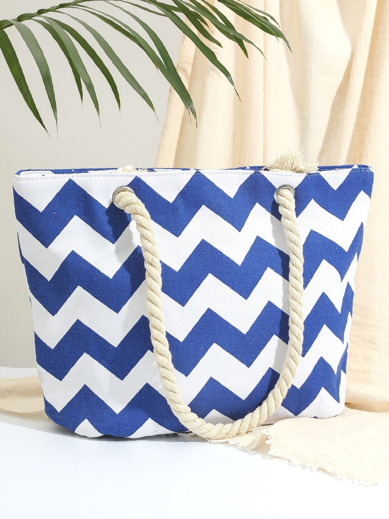 Futurecen - Chevron Graphic Canvas Shoulder Tote Bag  - Women Tote Bags