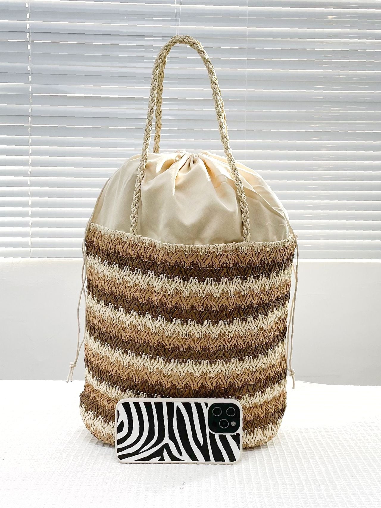 Futurecen - Colorblock Drawstring Decor Straw Bag  - Women Tote Bags