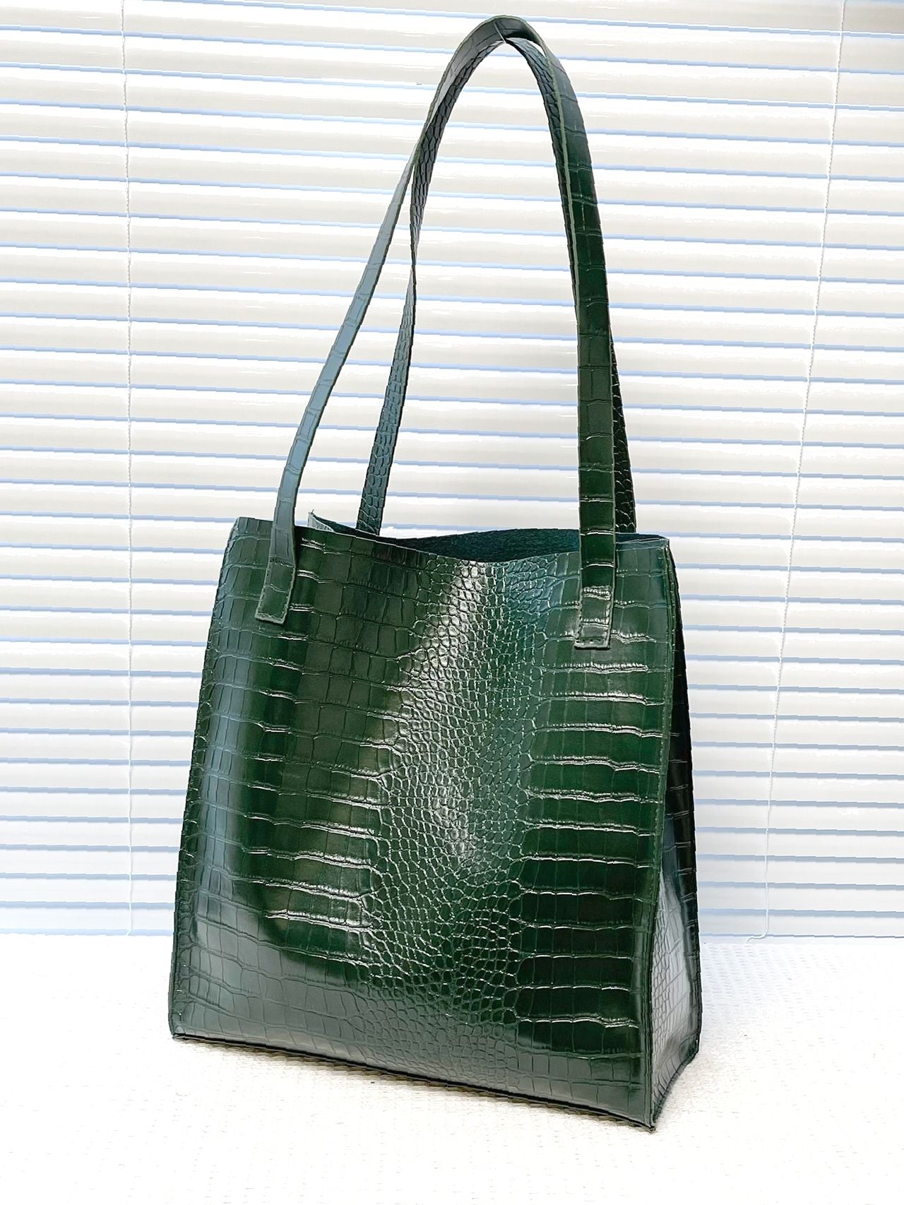 Futurecen - Crocodile Embossed Shoulder Tote Bag  - Women Tote Bags