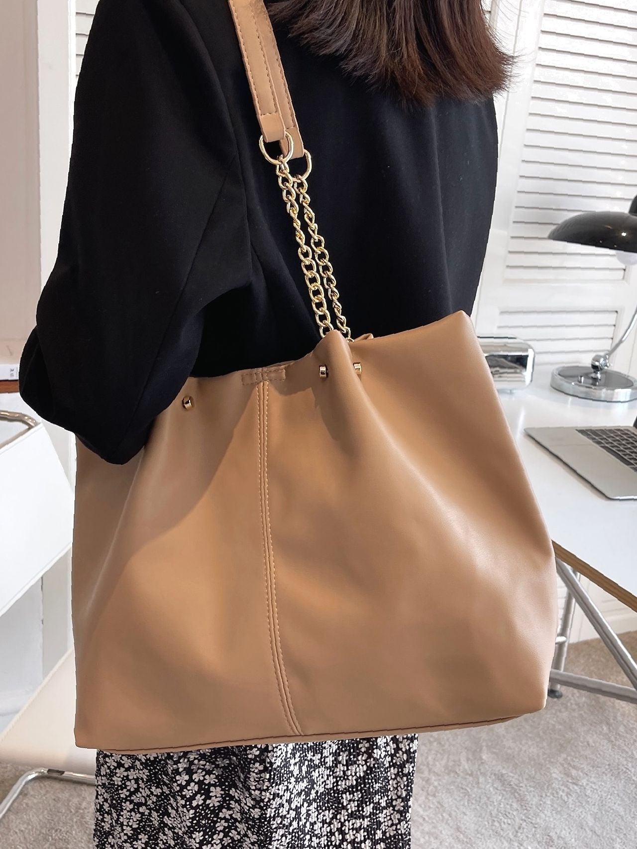 Futurecen - Minimalist Chain Strap Shoulder Tote Bag  - Women Tote Bags