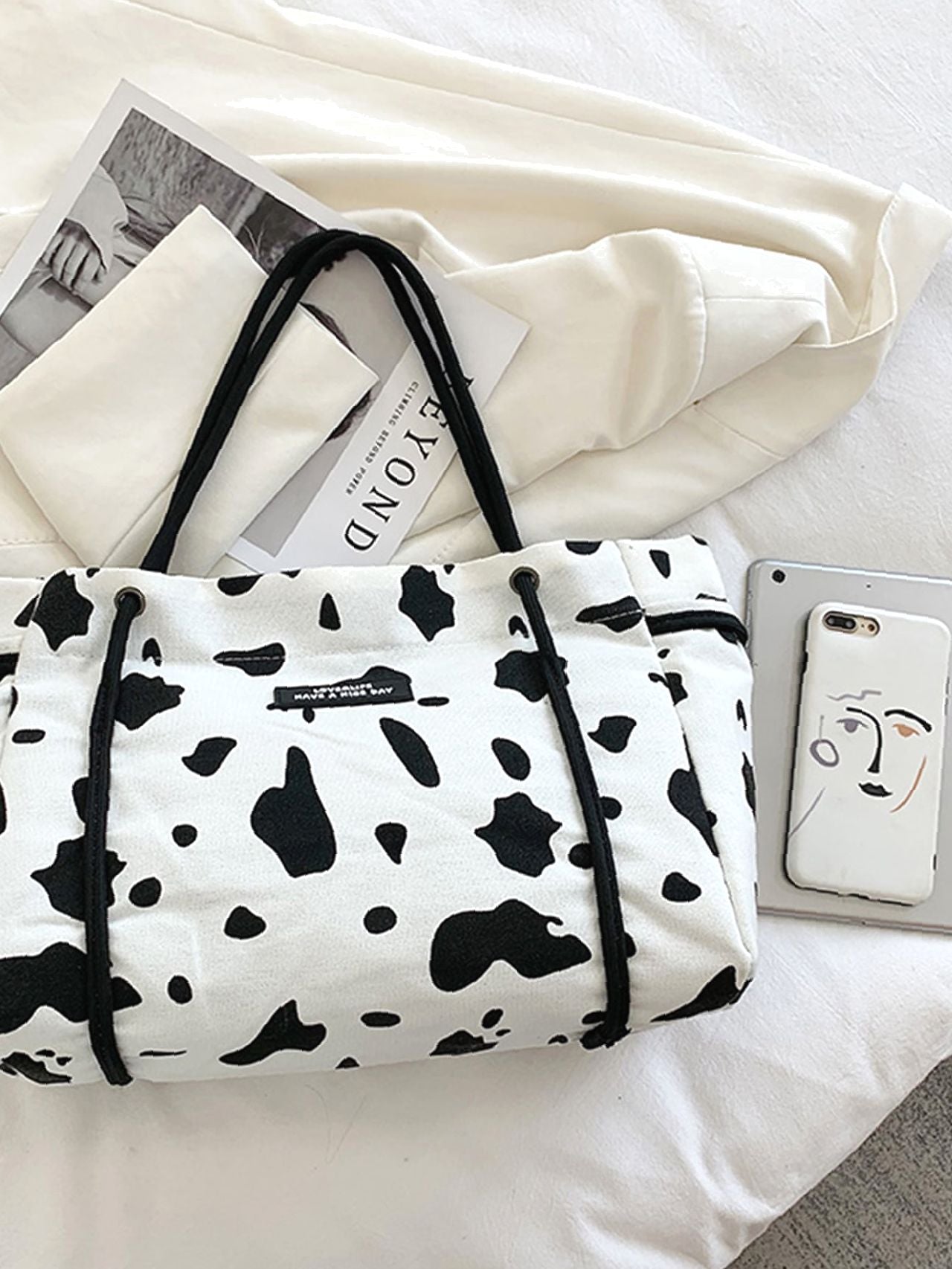 Futurecen - Cow Pattern Letter Patch Shopper Bag  - Women Tote Bags