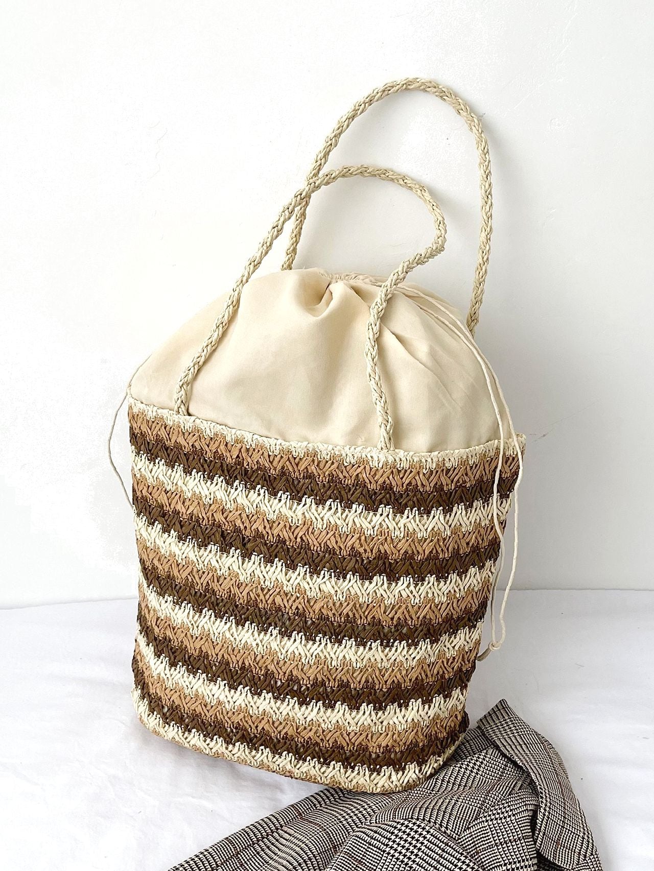 Futurecen - Colorblock Drawstring Decor Straw Bag  - Women Tote Bags