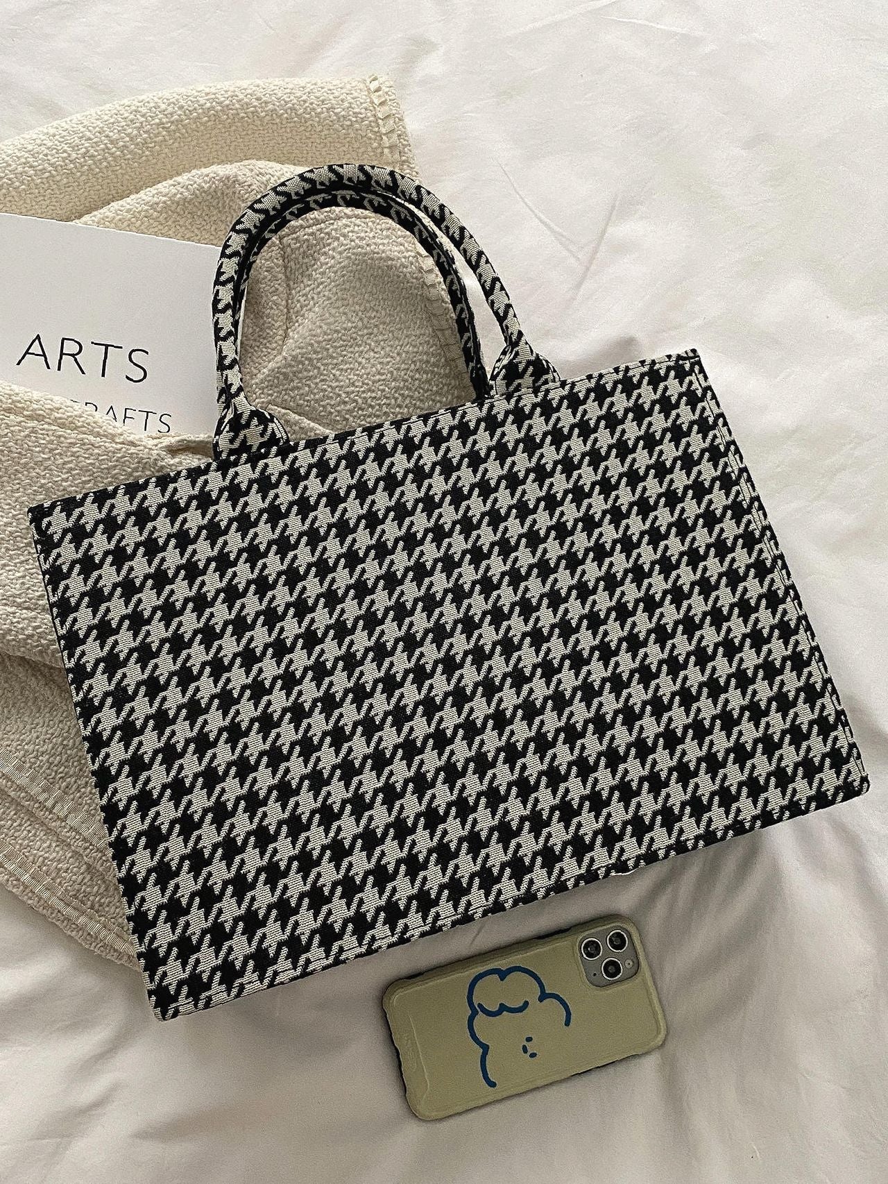 Futurecen - Allover Houndstooth Top Handle Bag  - Women Tote Bags