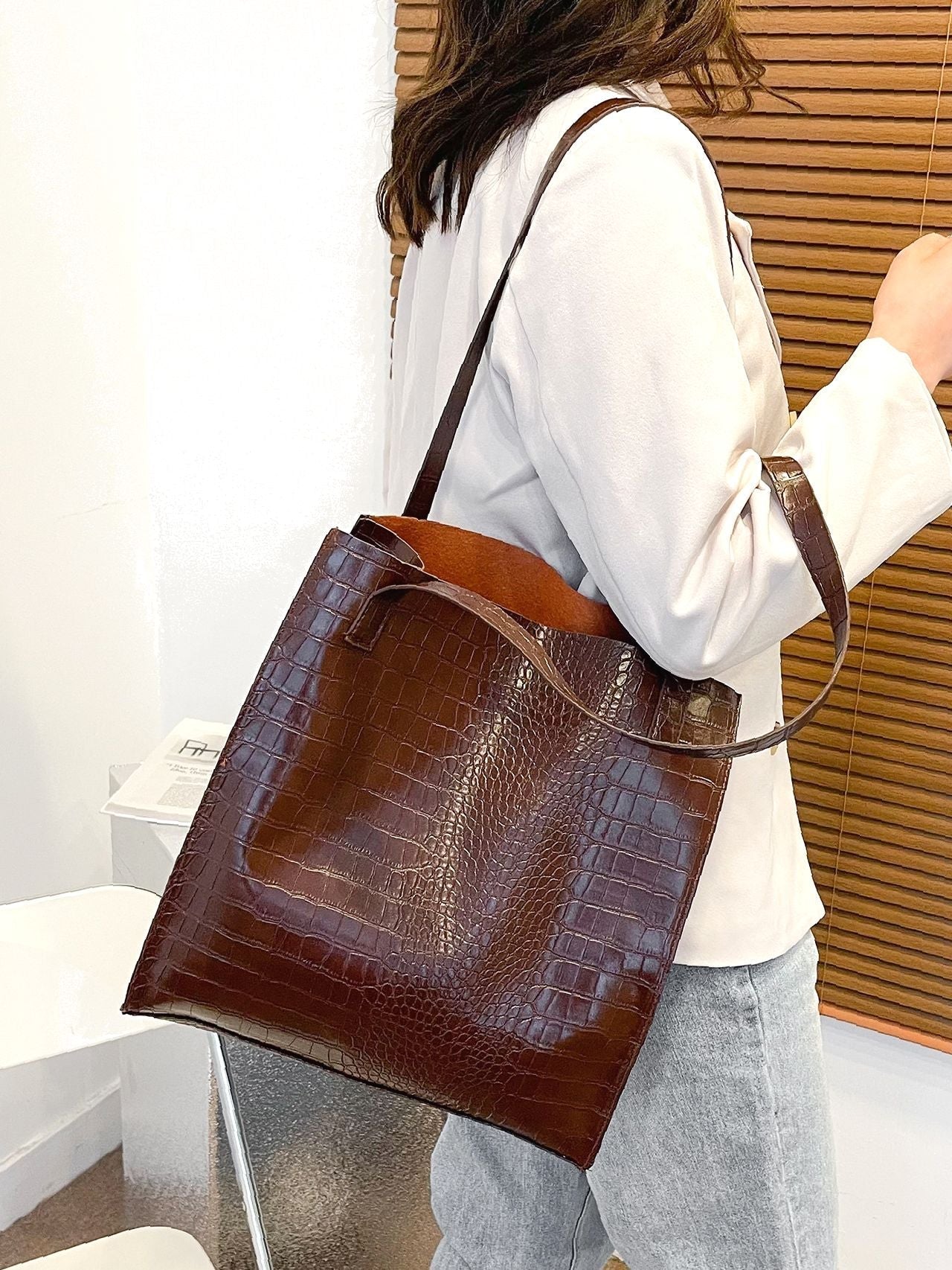 Futurecen - Crocodile Embossed Shoulder Tote Bag  - Women Tote Bags