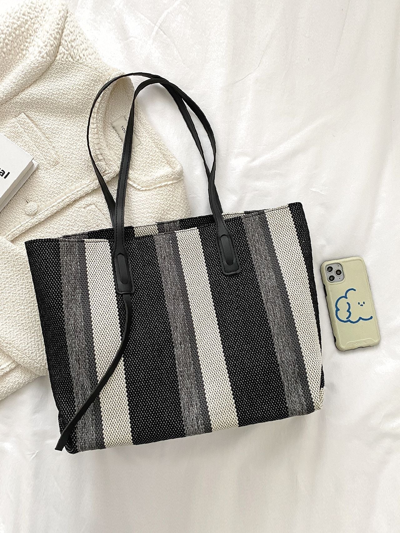 Futurecen - Striped Pattern Shoulder Tote Bag  - Women Tote Bags