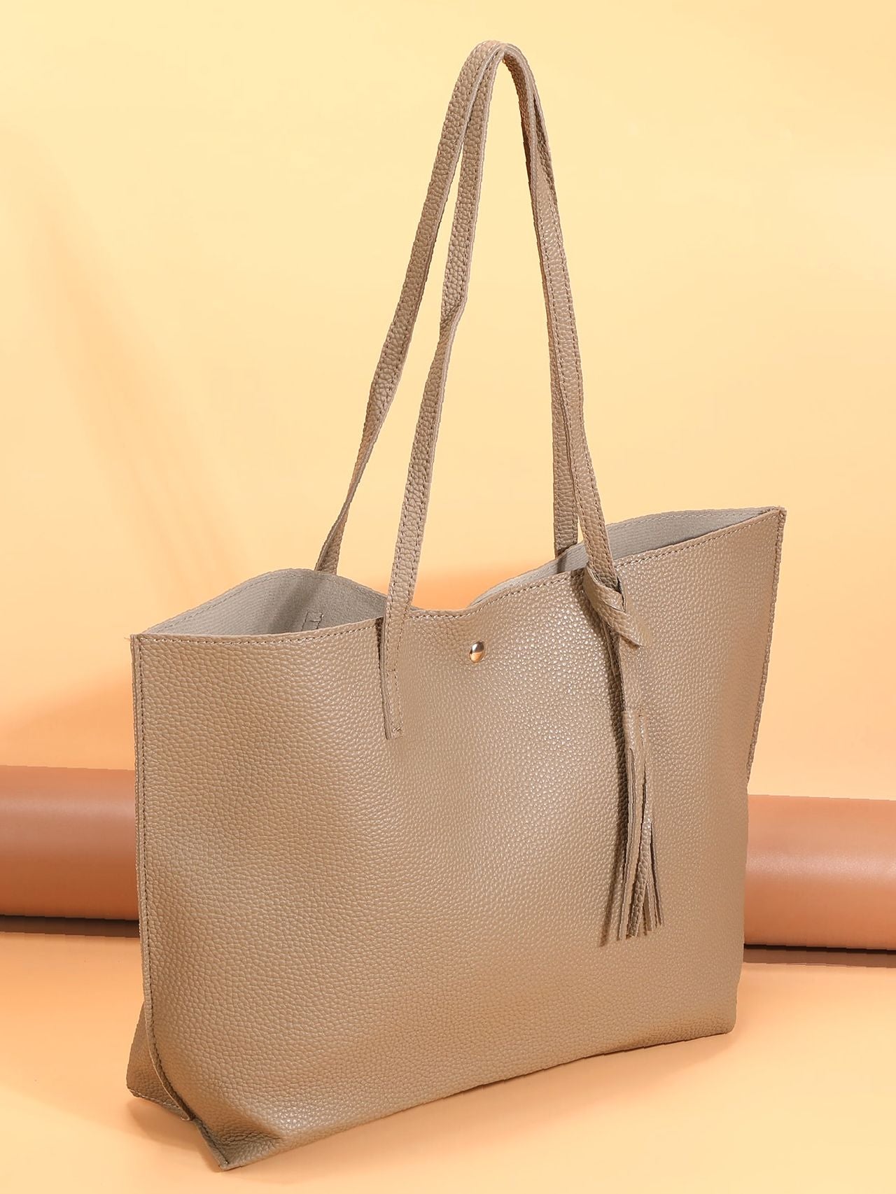 Futurecen - Metallic Pebble Embossed Tassel Decor Tote Bag  - Women Tote Bags