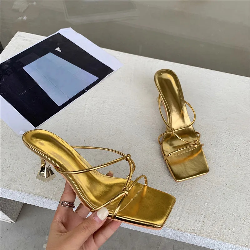 Futurecen 2024 New Summer Gold Slipper Low Heel Slides Female Peep Toe Square Heel Sandal Vacation Women Flip Flops Mujer Shoes