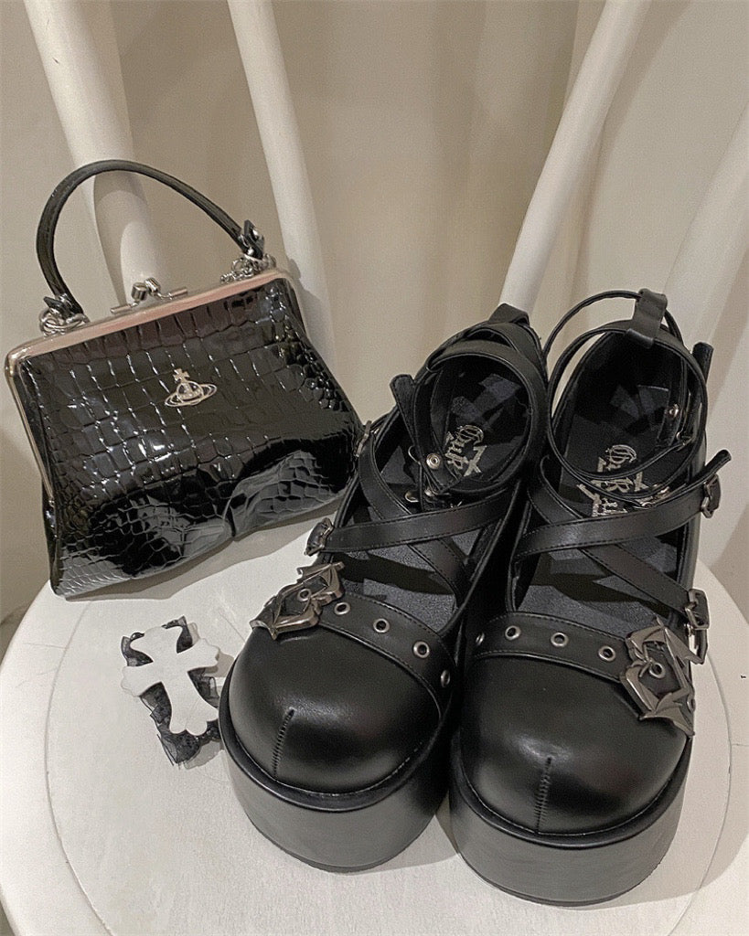 ♡ Little Demon ♡ - Dolly Platform Shoes