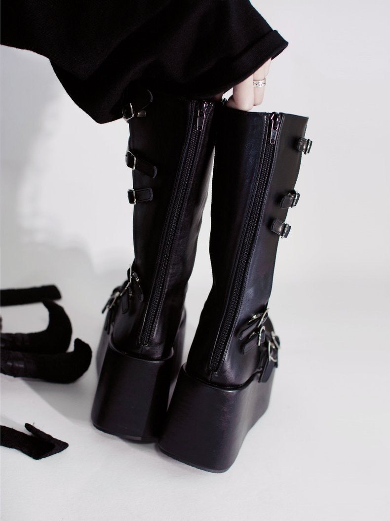 ♡ Goth Doll ♡ - Dolly Platform Shoes