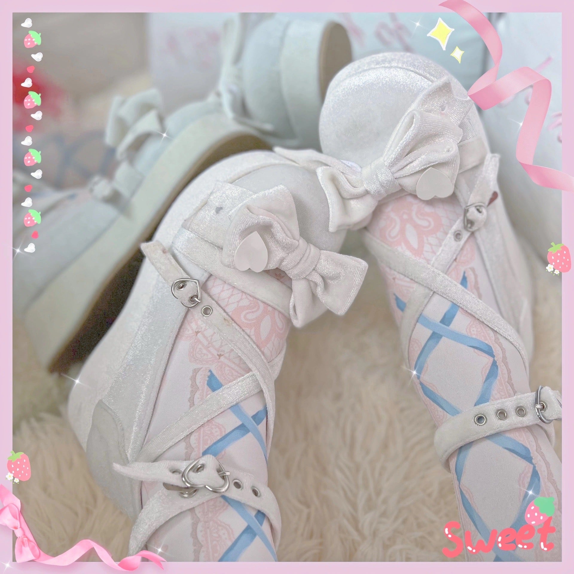 ♡ Sweet Doll ♡ - Velvet Flat Platforms