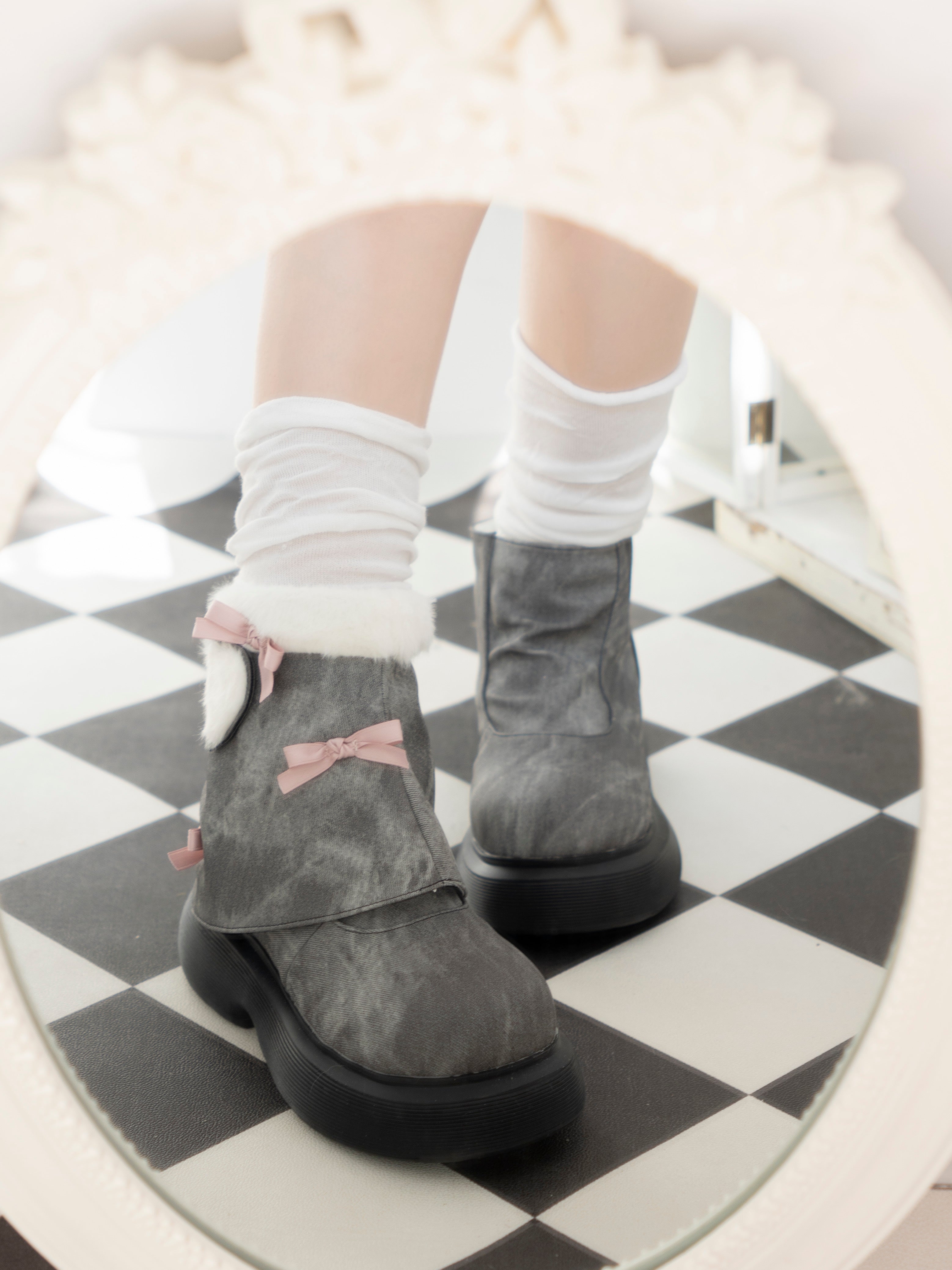 ♡ Snow Doll ♡ - Mid Heel Bootie