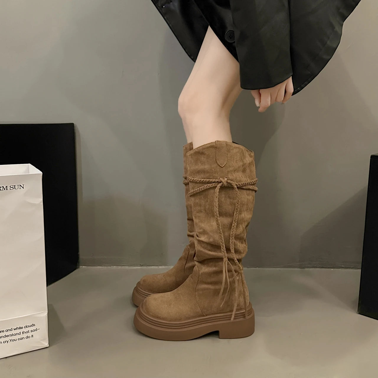 Futurecen  -  Autumn/Winter Brown tassel Boots Retro wasteland Knight Boots British Academy Pile Pile boots women