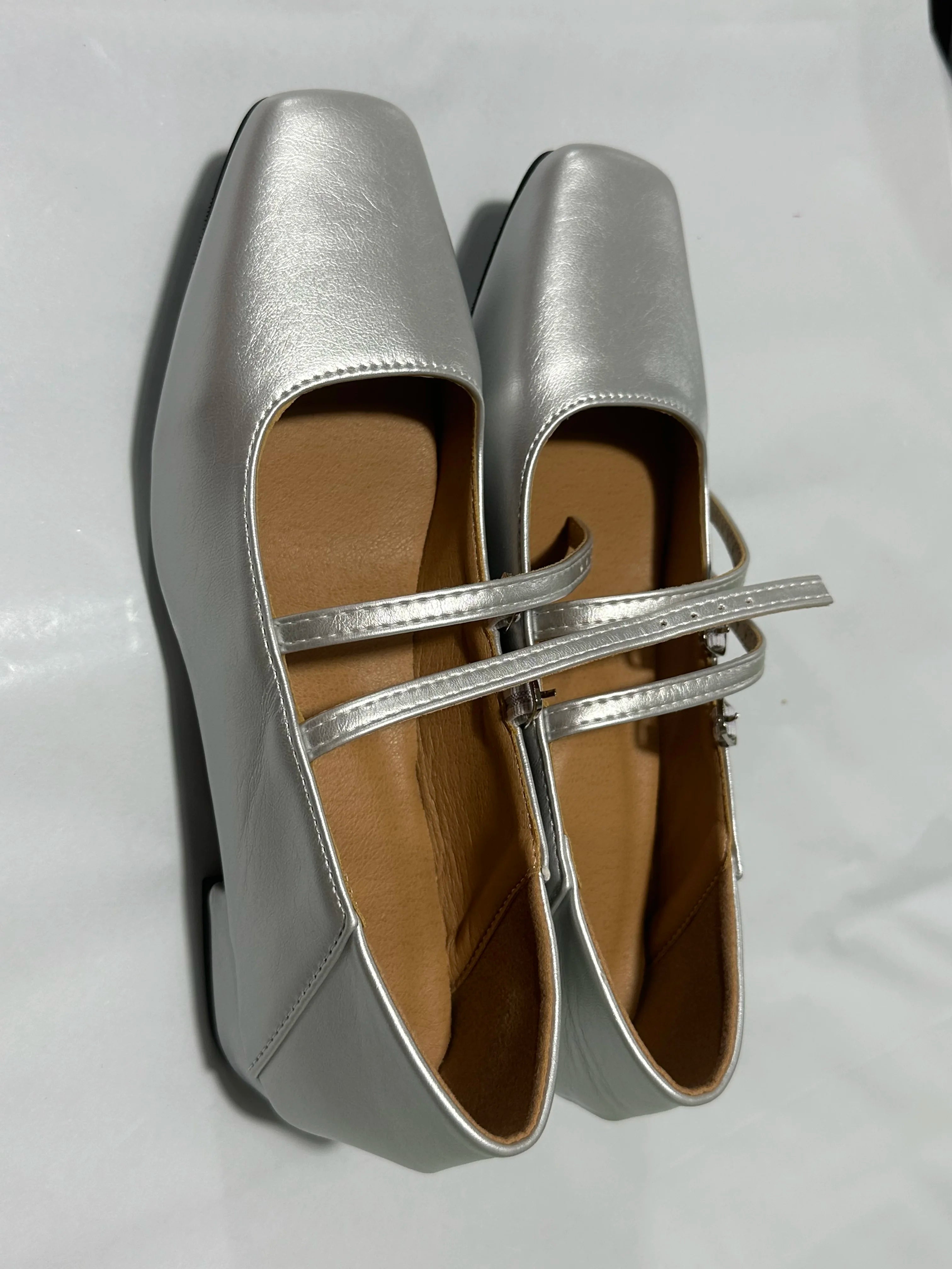 Futurecen  NEW Elegant Silver Ballet Shoes Lady Sweet Mary Jane Thick High-heeled Shoes Heels Retro Footwear Lolita Shoes