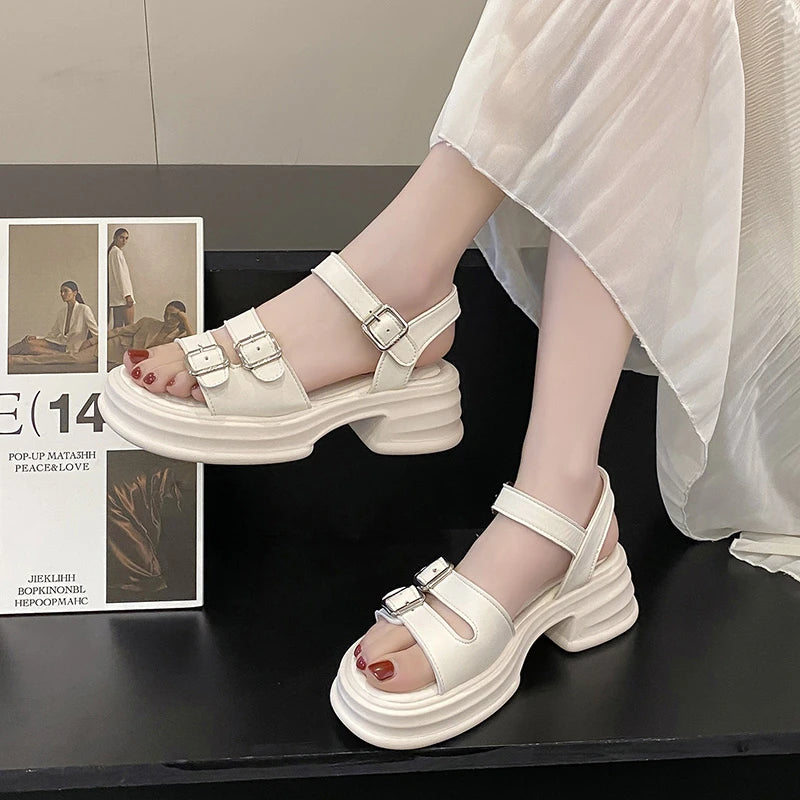 2024 Women Sandals Beach Shoes for Women Summer Heels All-Match Med Clogs Wedge Sandal Girls Medium Platform Sandal Outside