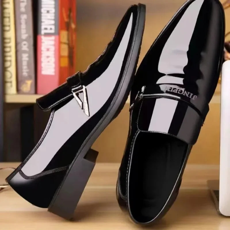 Futurecen  -  Men’s Dress Shoes Patent Leather Wedding Loafers Metal Decoration Casual  Loafer Oxford Formal Shoes for Successful Men's Shoes