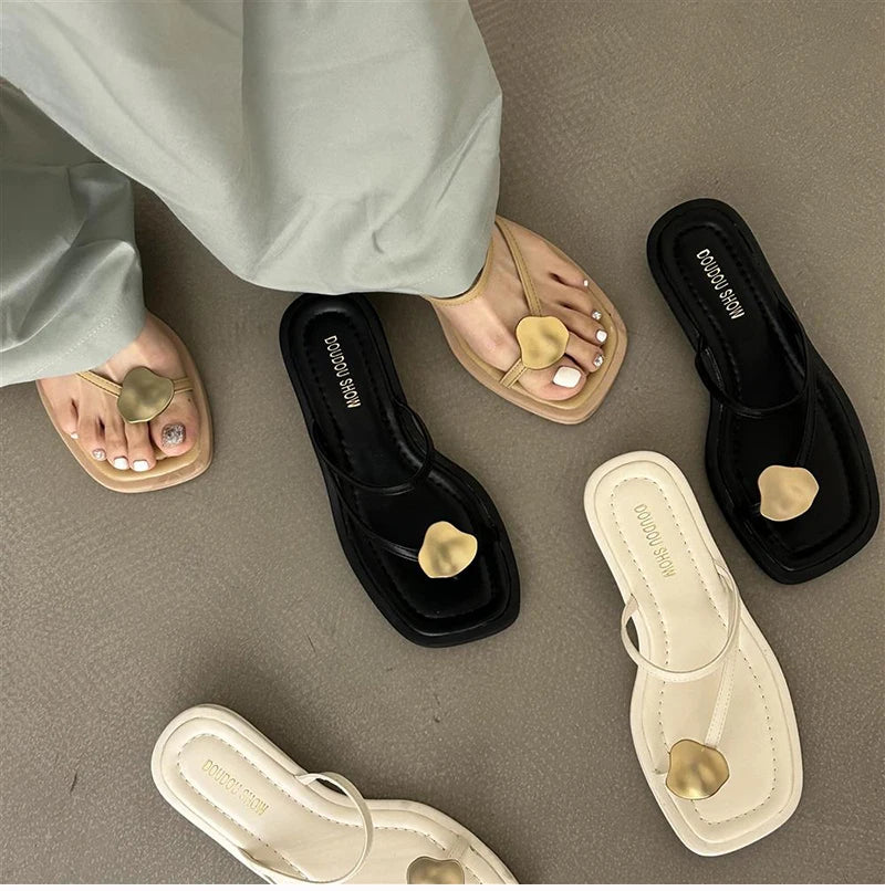 Futurecen Summer Narrow Band Women Slipper Fashion Metal Decoration Low Heel Slip On Ladies Elegant Slides Casual Outdoor Beach Flip Flop