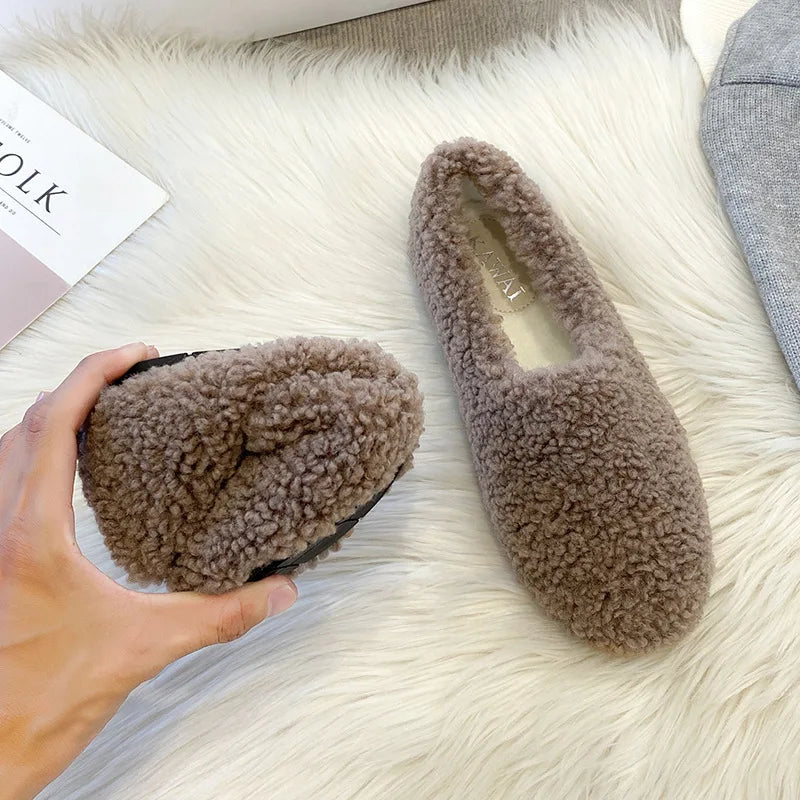 Futurecen  -  Plus Size 34-43 White Lambswool Loafers Woman Winter Cotton Shoes Warm Plush Mocasines Mujer Ladies Daily Sheep Fur Flats