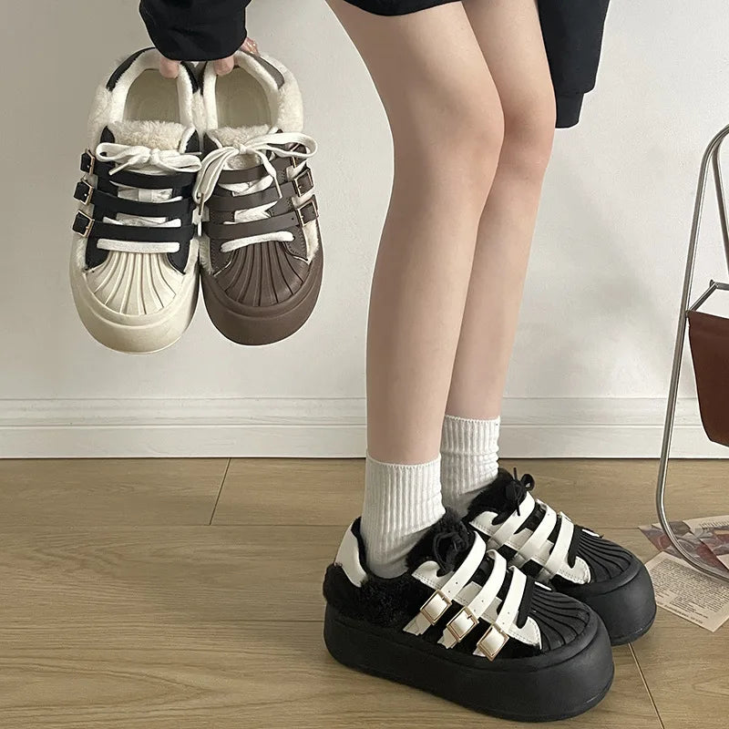 New Women's Autumn Casual Retro Lightweight Add Wool Thick-soled Simple Sneaker Height Increased All-match Lace-up Shoes