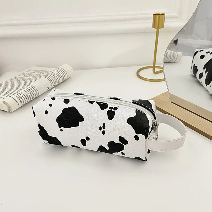 Futurecen  -  Cow Pattern Pencil Case Kawaii Stationery Pencilcase Large Capacity Pen Case Trousse Scolaire School Supplies Pencil Pouch