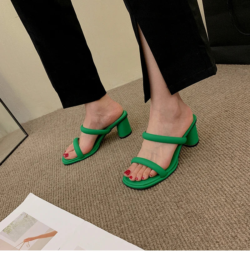 Futurecen 2024 Summer Slides Open Toe Women Slipper Fashion Female Outdoor Thick Heel Sandal Slip On Beach Slides Sexy Pumps