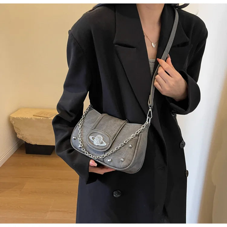 Futurecen Y2k Chains Women Shoulder Bag Vintage Gothic Aesthetic Designer Leather Crossbody Bag Casual Luxury Fashion Female Handbag