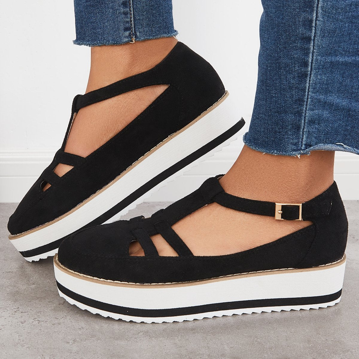 Womens Casual Buckle Closed Toe Wedge Sandals