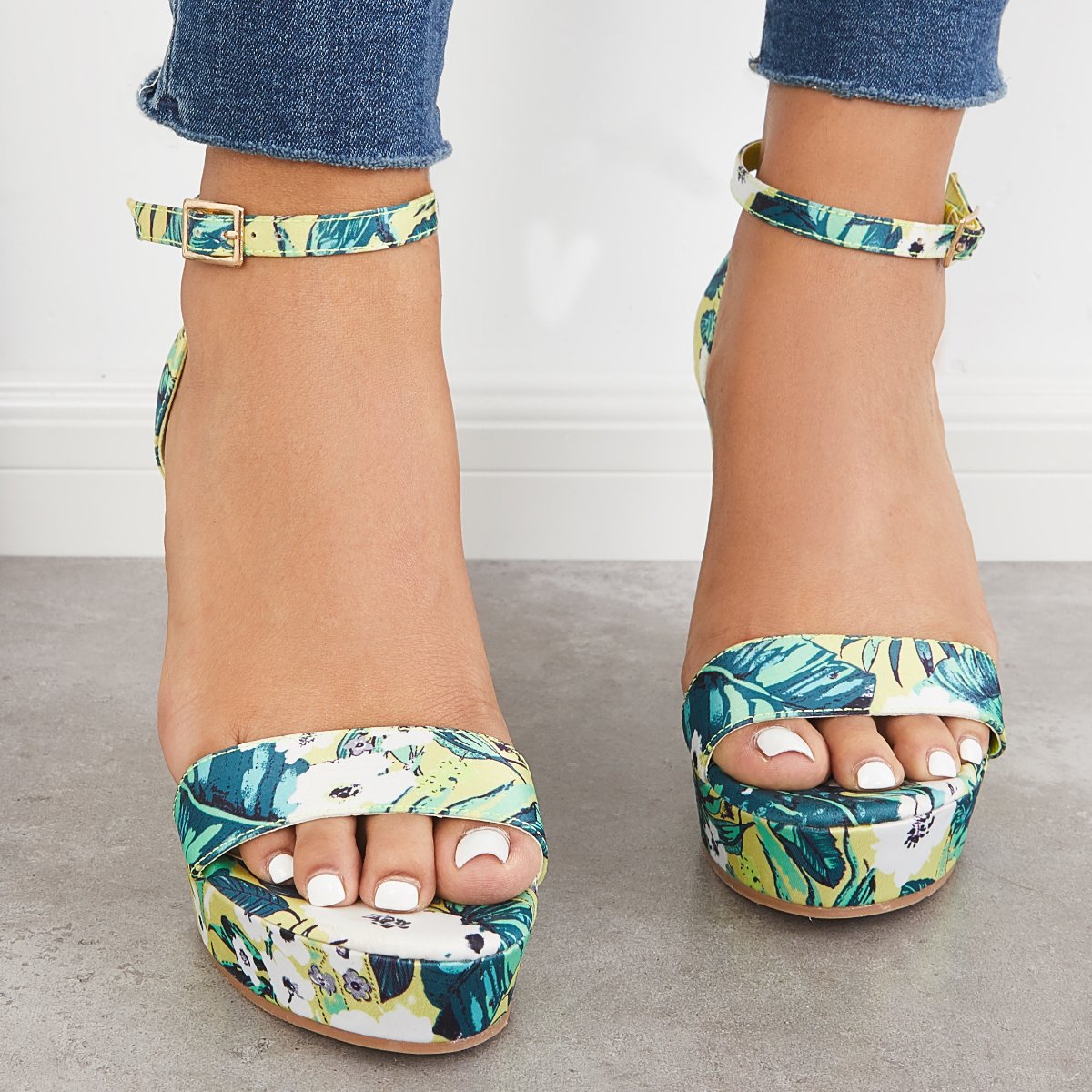 Women's Vintage Floral Printed Wedges Style Platform Wedges