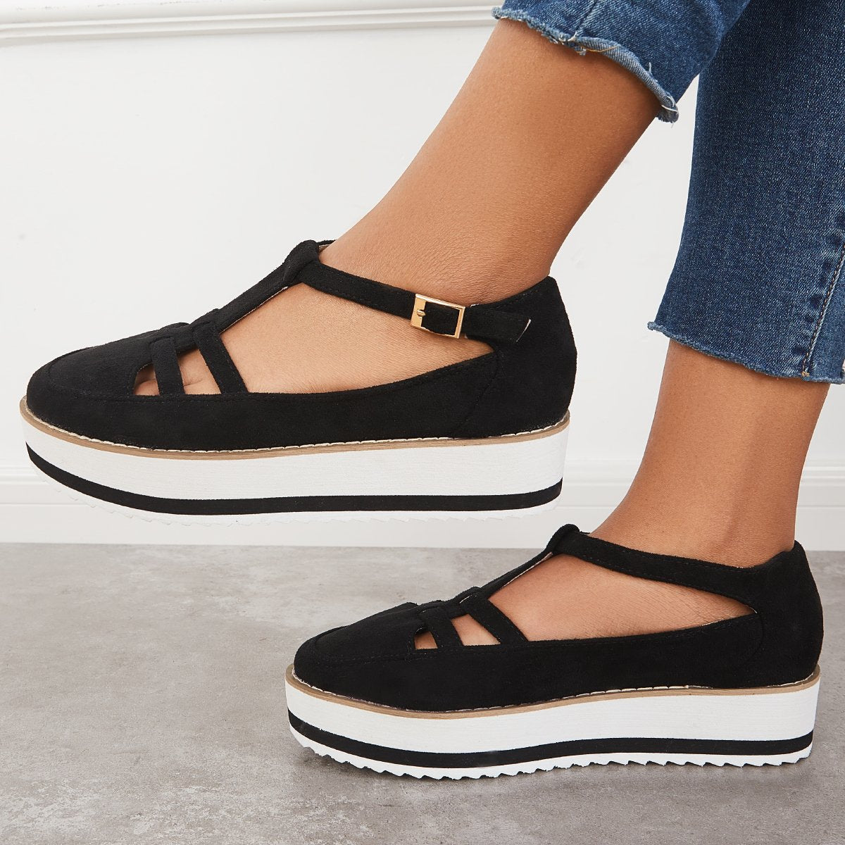 Womens Casual Buckle Closed Toe Wedge Sandals