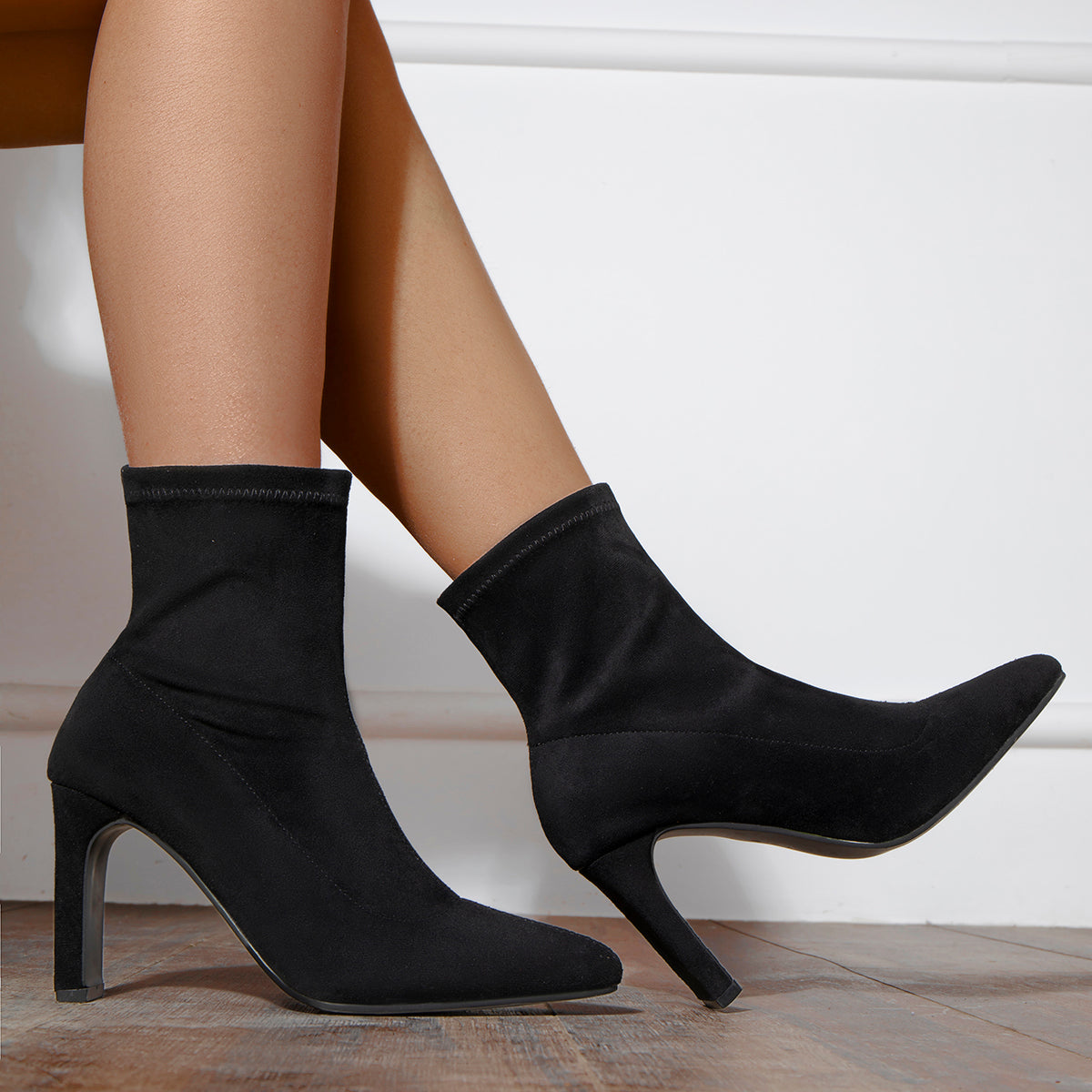 Women's Fashion Ponited Toe Ankle Boots