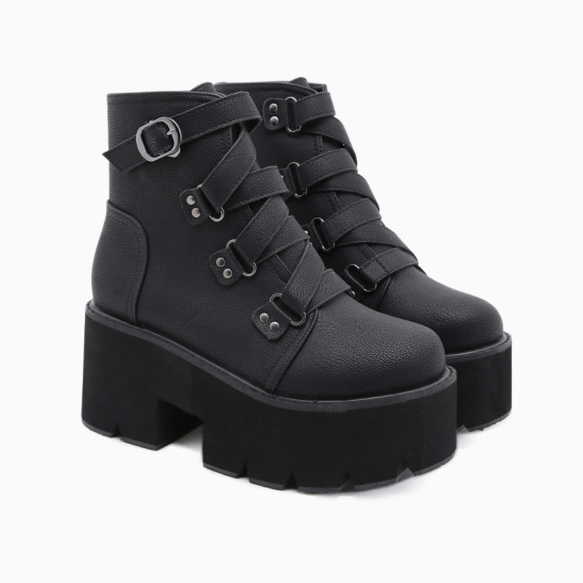 Lug Sole Buckle Strap Chunky Heel Platform Boots - Black